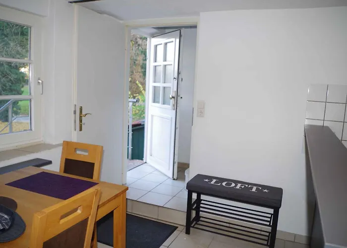 Ferien-Wohnung Am Menzer-Park