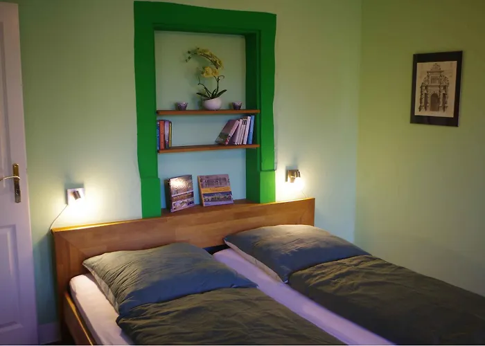 Ferien-Wohnung Am Menzer-Park
