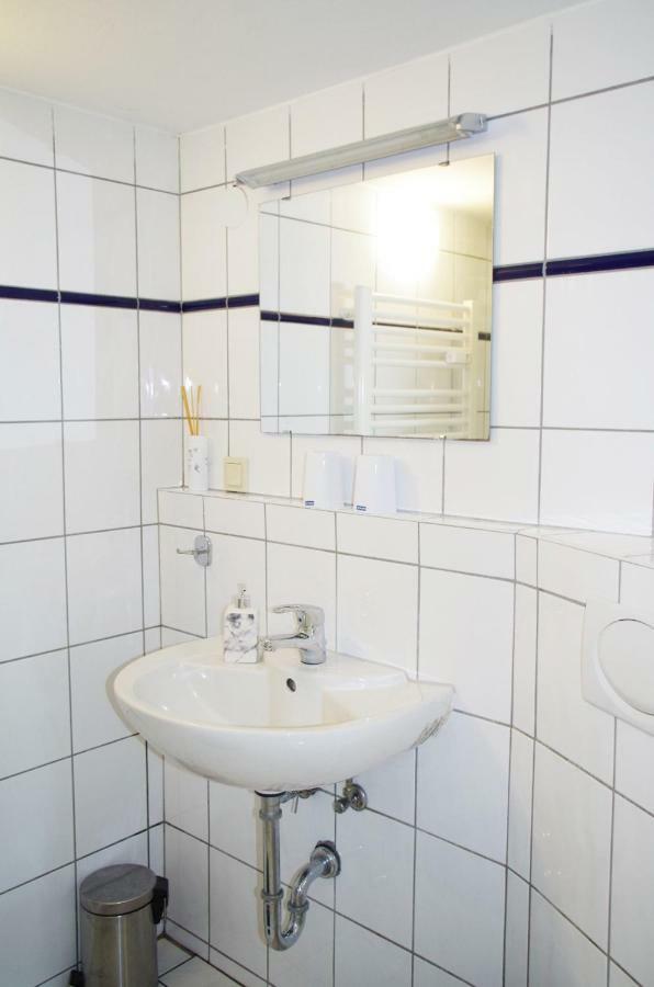 Ferien-wohnung Am Menzer-park * Neckargemünd